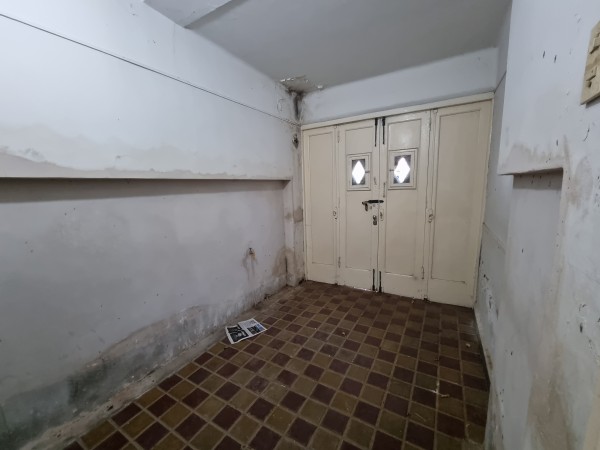 CASA 3 DORMITORIOS EN BARRIO SARMIENTO CON GARAGE Y PATIO