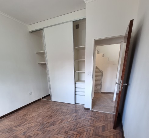 VENTA CASA ECHESORTU 80m2 exclusivos, 2 DORMITORIOS 2 BANOS, TERRAZA CON PARRILLERO