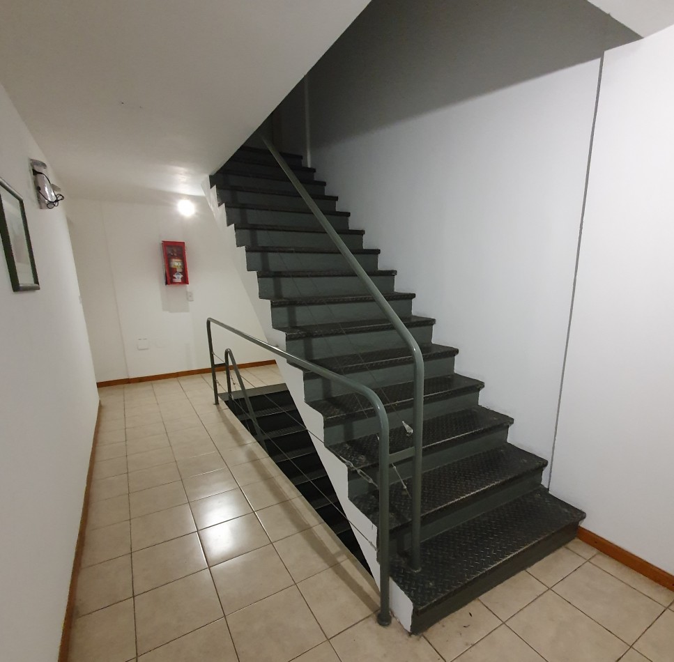 VENTA MONOAMBIENTE  COCHABAMBA CASI ESQUINA NECOCHEA