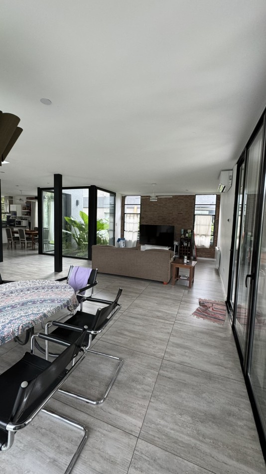 Venta casa Country barrio cerrado Los Pasos del Jockey