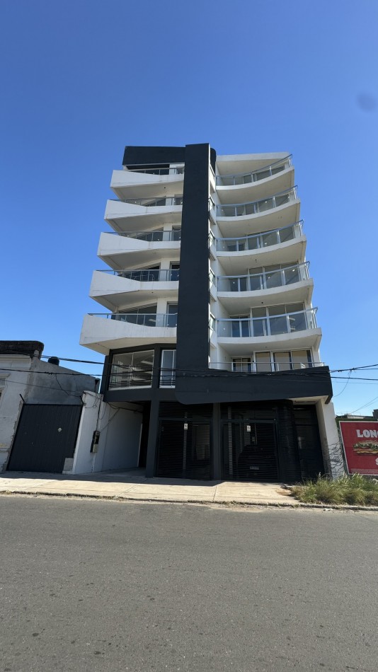 UN DORMITORIO THEDY 245 BIS PUERTO NORTE ALTO ROSARIO