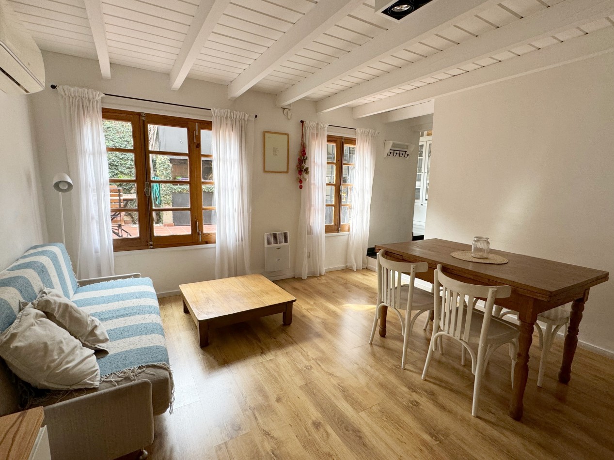 RETASADO  VENTA PASILLO 2 DORMITORIOS IMPECABLE EN REFINERIA 79 m2 exclusivos mas patio con parrillero.