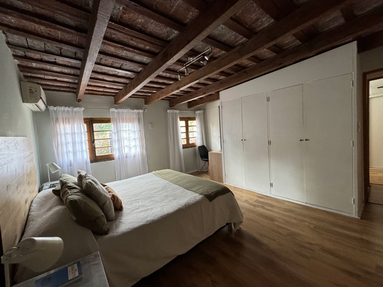 RETASADO  VENTA PASILLO 2 DORMITORIOS IMPECABLE EN REFINERIA 79 m2 exclusivos mas patio con parrillero.