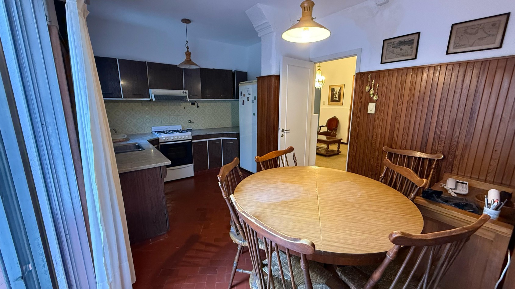 CASA PLANTA BAJA DE 2 o 3 DORMITORIOS Y PATIO