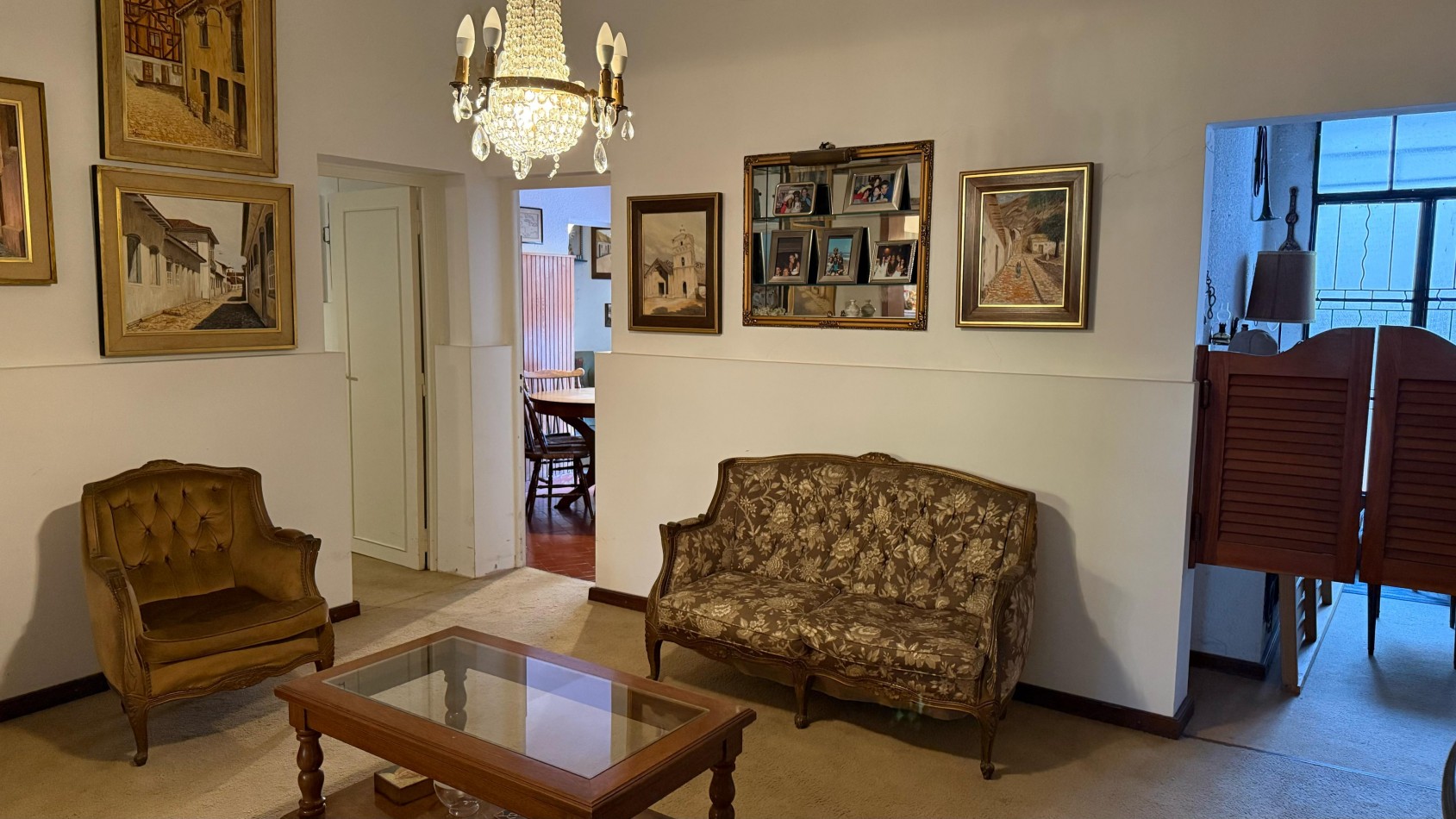 CASA PLANTA BAJA DE 2 o 3 DORMITORIOS Y PATIO