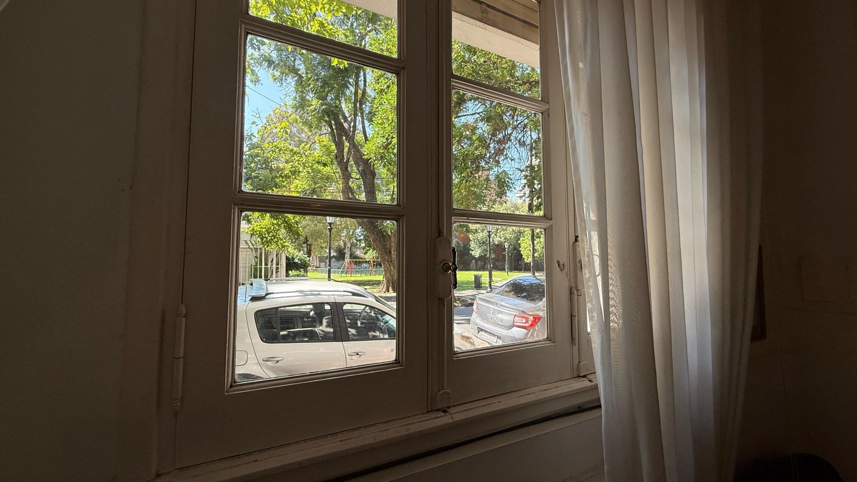 CASA PLANTA BAJA DE 2 o 3 DORMITORIOS Y PATIO