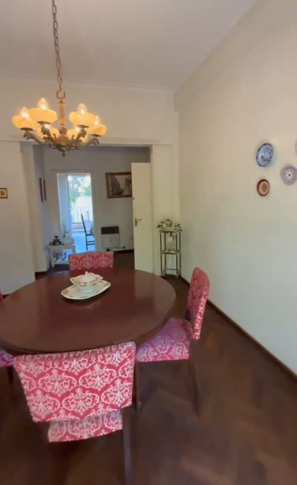 CASA PLANTA ALTA DE 2 DORMITORIOS DE 80M2 Y PATIO EXCLUSIVO