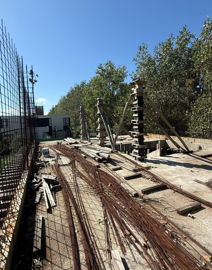 VENTA CASA ATERMINAR EN LOS PASOS 1 BARRIO CERRADO