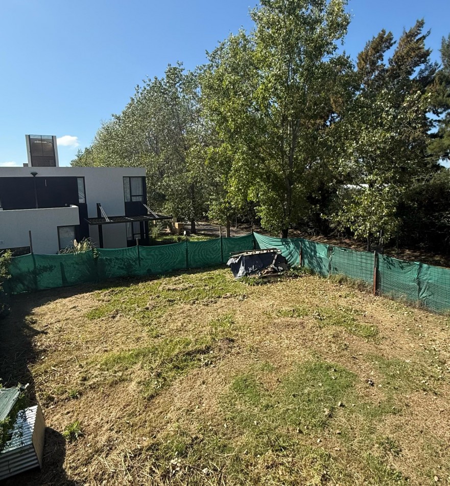 VENTA CASA ATERMINAR EN LOS PASOS 1 BARRIO CERRADO