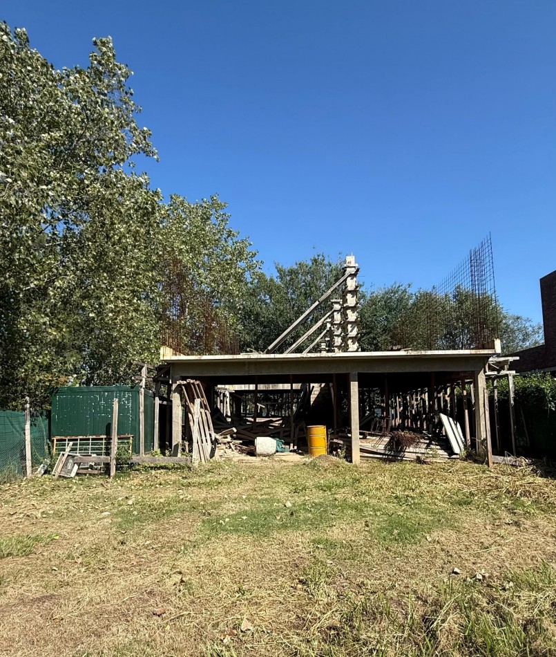 VENTA CASA ATERMINAR EN LOS PASOS 1 BARRIO CERRADO