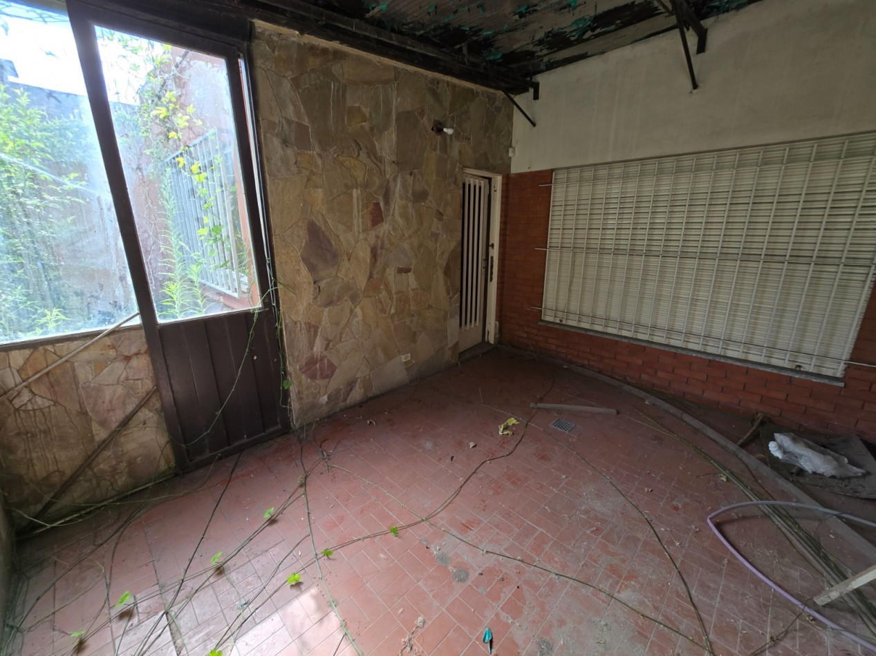 VENTA CASA EN Bv. 27 DE FEBRERO 5672 ENTRE Pedro L. Funes y Tte. Agneta