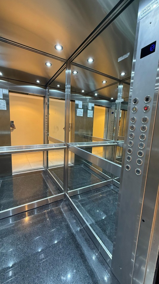 VENTA DEPARTAMENTOS OV. LAGOS Y MENDOZA 1 DORMITORIO Y MONOAMBIENTE CON TERRAZA EXCLUSIVA. POSIBILIDAD DE COCHERAS