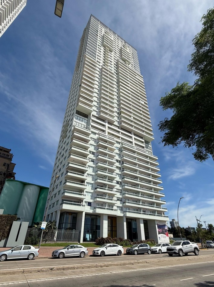 DEPARTAMENTO EN MAUI TERMINADO PISO 22 DE 1 DORMITORIO CON BALCON AL RIO Y COCHERA