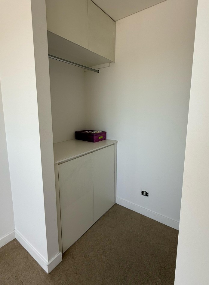 DEPARTAMENTO EN MAUI TERMINADO PISO 22 DE 1 DORMITORIO CON BALCON AL RIO Y COCHERA