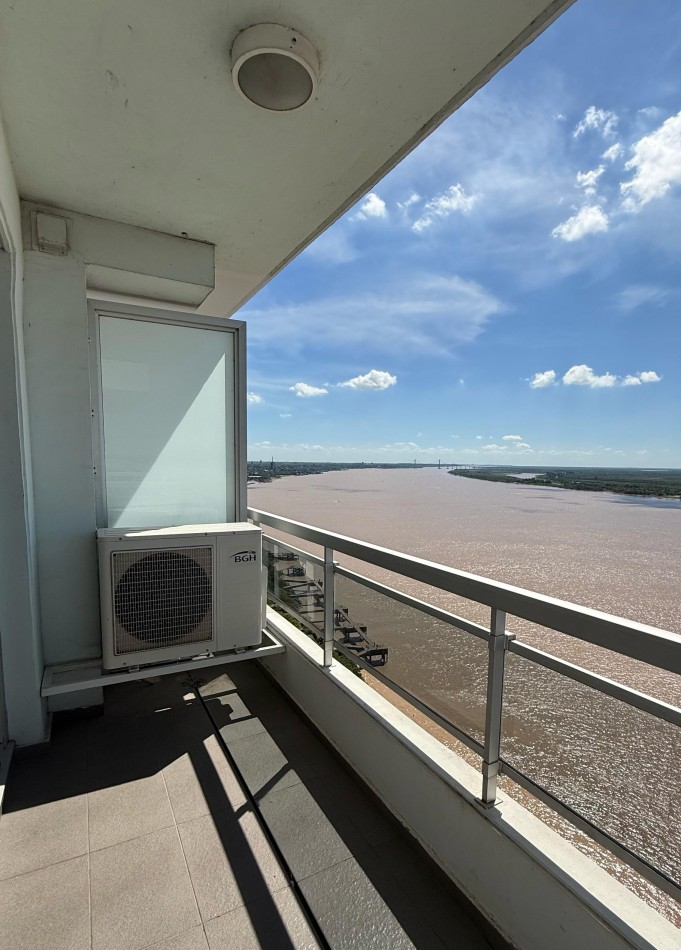 DEPARTAMENTO EN MAUI TERMINADO PISO 22 DE 1 DORMITORIO CON BALCON AL RIO Y COCHERA