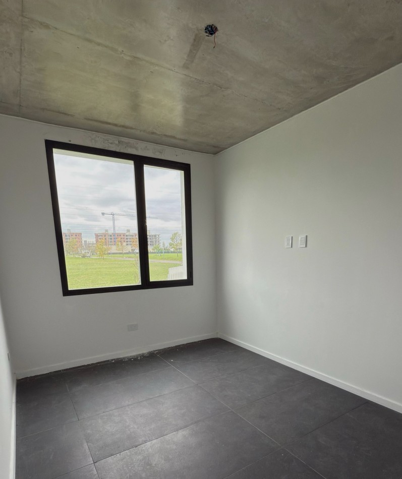 VENTA CASA A ESTRENAR DE 3 DORMITORIOS, 3 BAÑOS, 200M2 CONSTRUIDOS, 800M2 TERRENO