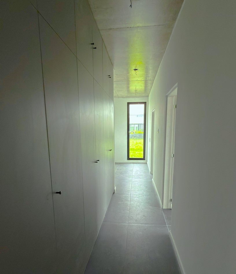 VENTA CASA A ESTRENAR DE 3 DORMITORIOS, 3 BAÑOS, 200M2 CONSTRUIDOS, 800M2 TERRENO