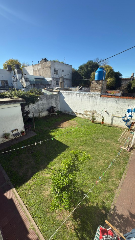VENTA CASA TODA PLANTA BAJA CON LOCAL A LA CALLE