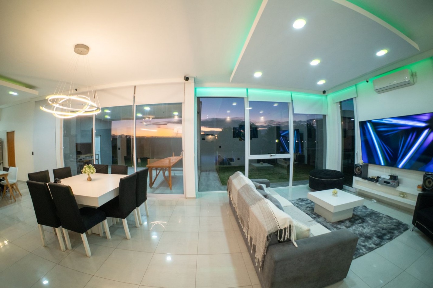 VENTA CASA COUNTRY LOS PASOS GOLF DE 3 DORMITORIOS EN SUITE