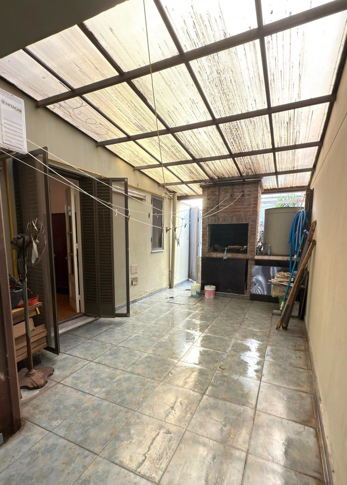 OPORTUNIDAD DE VENTA 2 CASAS JUNTAS EN BARRIO MARTIN CON COCHERA Y PILETA IDEAL 2 FAMILIAS o INSTITUCIONES