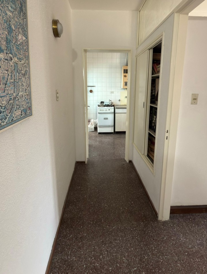 OPORTUNIDAD DE VENTA 2 CASAS JUNTAS EN BARRIO MARTIN CON COCHERA Y PILETA IDEAL 2 FAMILIAS o INSTITUCIONES