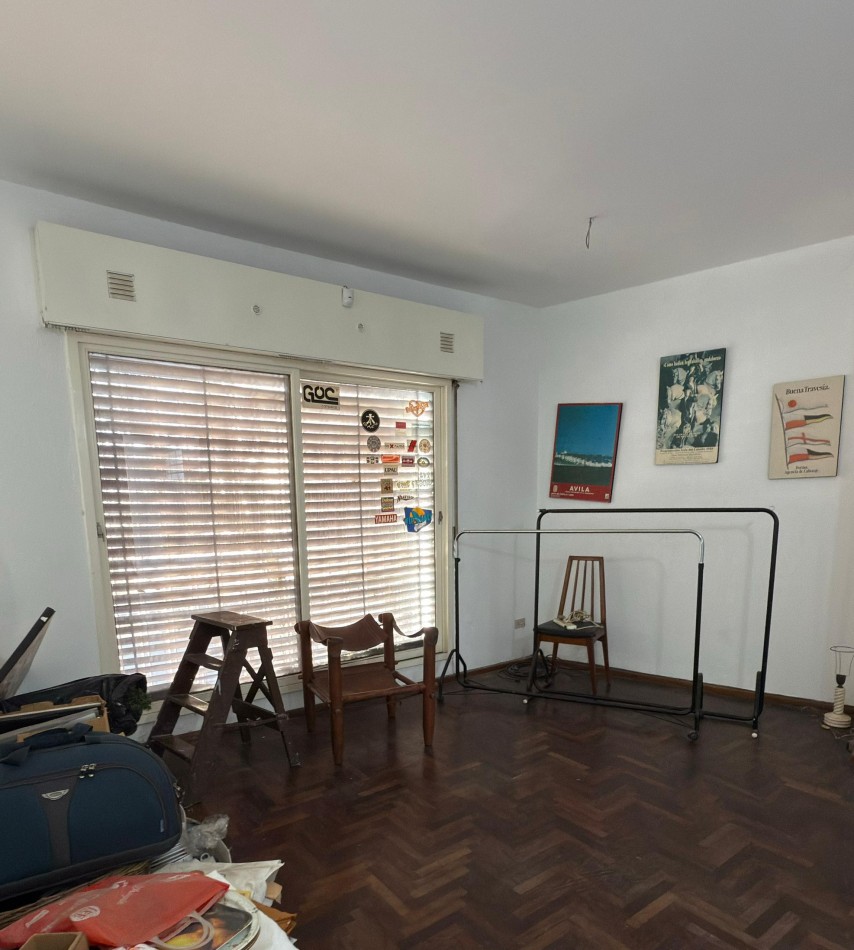 OPORTUNIDAD DE VENTA 2 CASAS JUNTAS EN BARRIO MARTIN CON COCHERA Y PILETA IDEAL 2 FAMILIAS o INSTITUCIONES