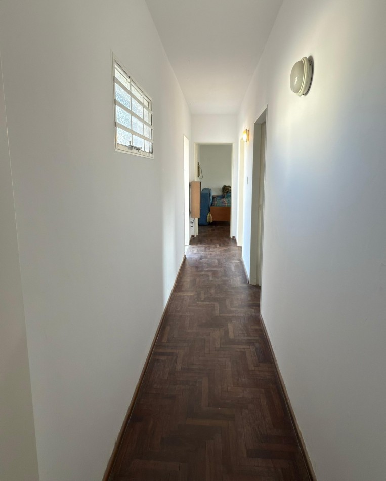 OPORTUNIDAD DE VENTA 2 CASAS JUNTAS EN BARRIO MARTIN CON COCHERA Y PILETA IDEAL 2 FAMILIAS o INSTITUCIONES