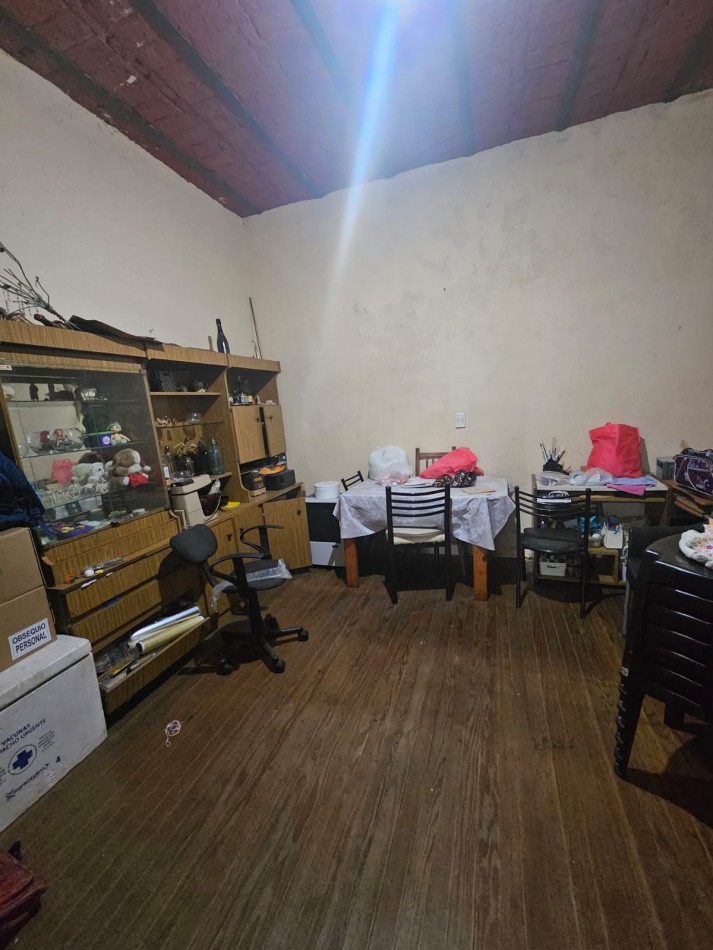 VENTA DEPARTAMENTO  DE PASILLO EN ZEBALLOS Y AVELLANEDA A RECICLAR