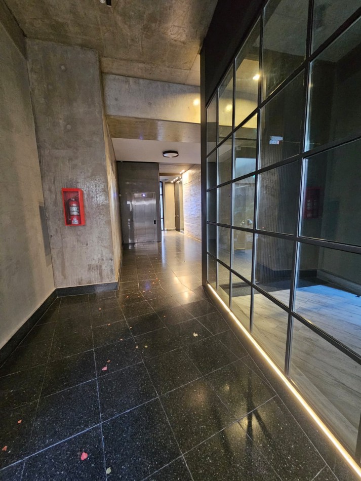 VENTA MONOAMBIENTE A ESTRENAR- 4to PISO dto F TORRE 1 CONTRAFRENTE 23m2.