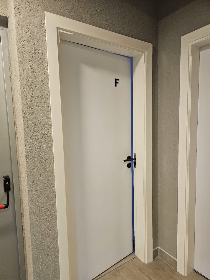 VENTA MONOAMBIENTE A ESTRENAR- 4to PISO dto F TORRE 1 CONTRAFRENTE 23m2.