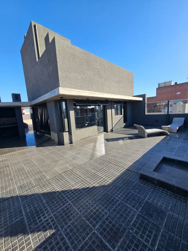 VENTA MONOAMBIENTE A ESTRENAR- 4to PISO dto F TORRE 1 CONTRAFRENTE 23m2.