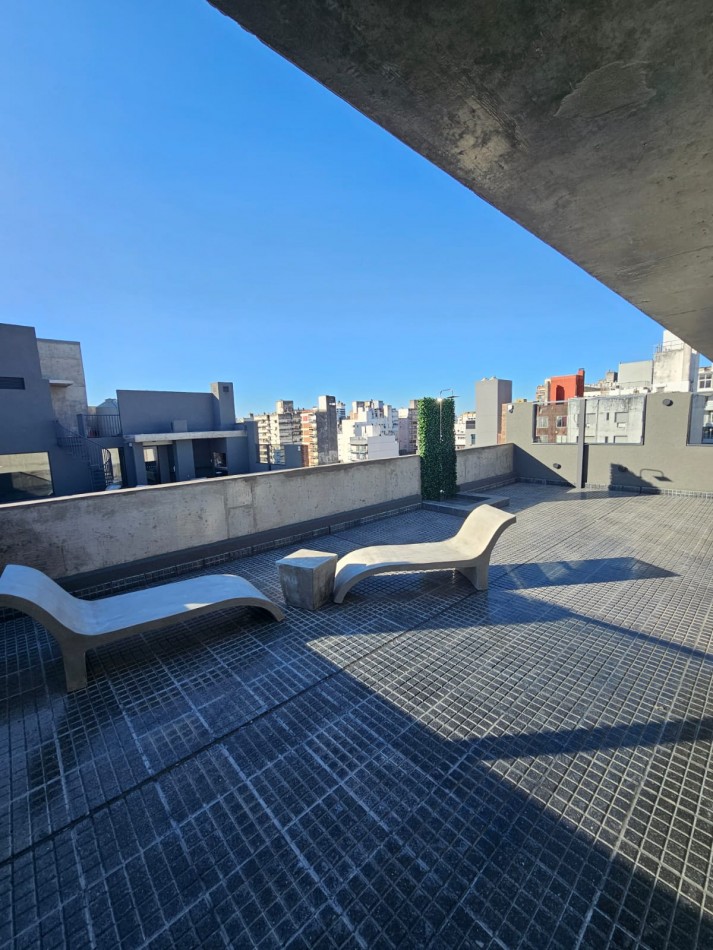 VENTA MONOAMBIENTE A ESTRENAR- 4to PISO dto F TORRE 1 CONTRAFRENTE 23m2.