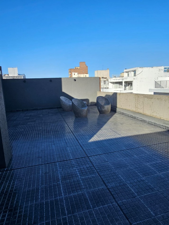 VENTA MONOAMBIENTE A ESTRENAR- 4to PISO dto F TORRE 1 CONTRAFRENTE 23m2.