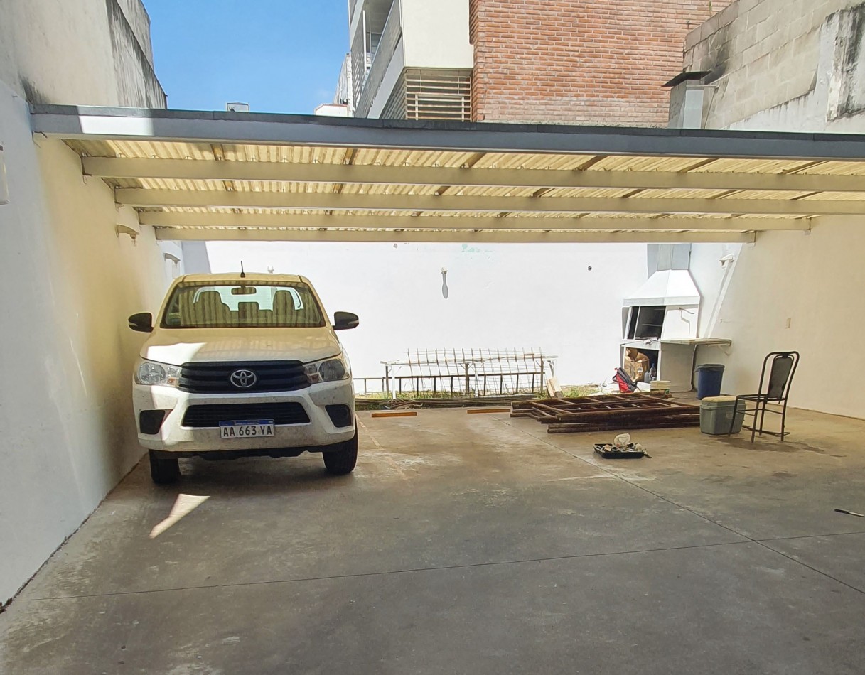 Dto 1 dorm Cochabamba y Necochea CON COCHERA