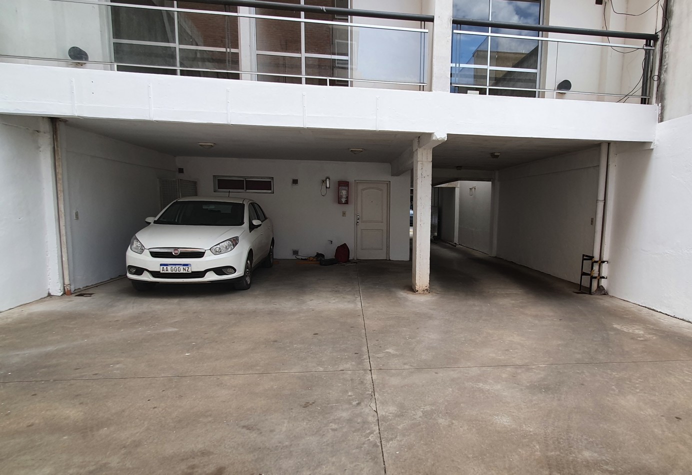 Dto 1 dorm Cochabamba y Necochea CON COCHERA