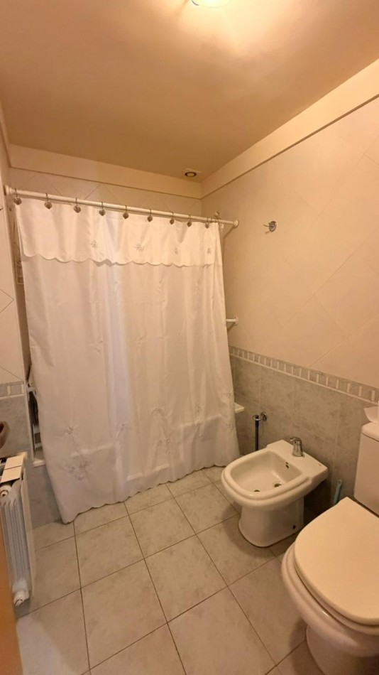 VENTA DEPARTAMENTO 3 DORMITORIOS, CALIDAD LATTUCA, PRIMERA LINEA DEL RIO 205 M2 EXCLUSIVOS MAS 36M2 DE COCHERA DOBLE Y BAULERA