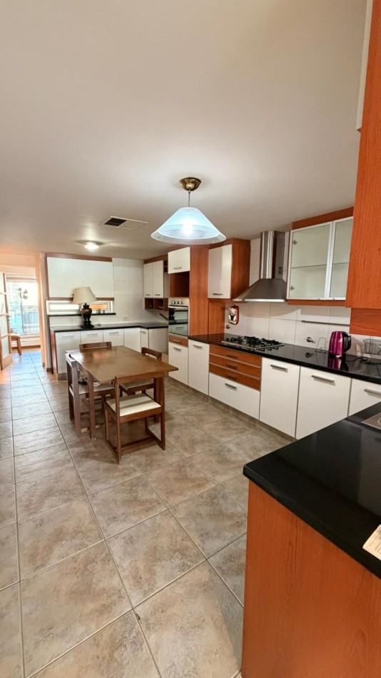 VENTA DEPARTAMENTO 3 DORMITORIOS, CALIDAD LATTUCA, PRIMERA LINEA DEL RIO 205 M2 EXCLUSIVOS MAS 36M2 DE COCHERA DOBLE Y BAULERA