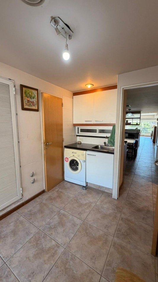 VENTA DEPARTAMENTO 3 DORMITORIOS, CALIDAD LATTUCA, PRIMERA LINEA DEL RIO 205 M2 EXCLUSIVOS MAS 36M2 DE COCHERA DOBLE Y BAULERA