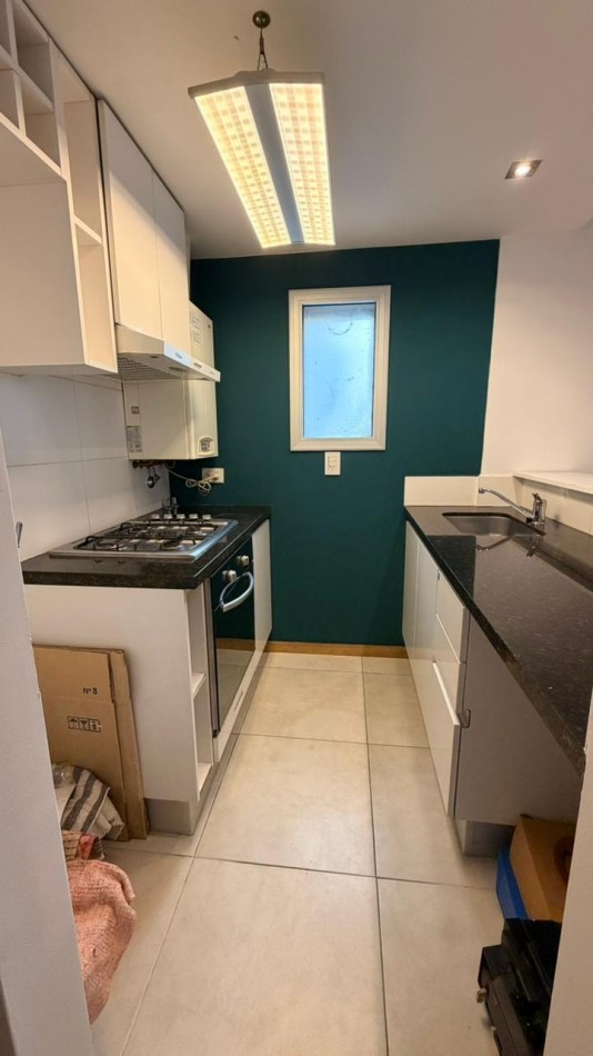 VENTA DEPARTAMENTO 1 DORMITORIO AL FRENTE CON COCHERA A METROS DEL MONUMENTO