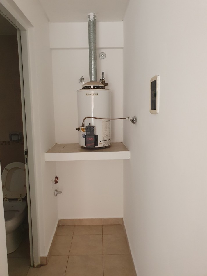 Dto 1 dorm Cochabamba y Necochea CON COCHERA