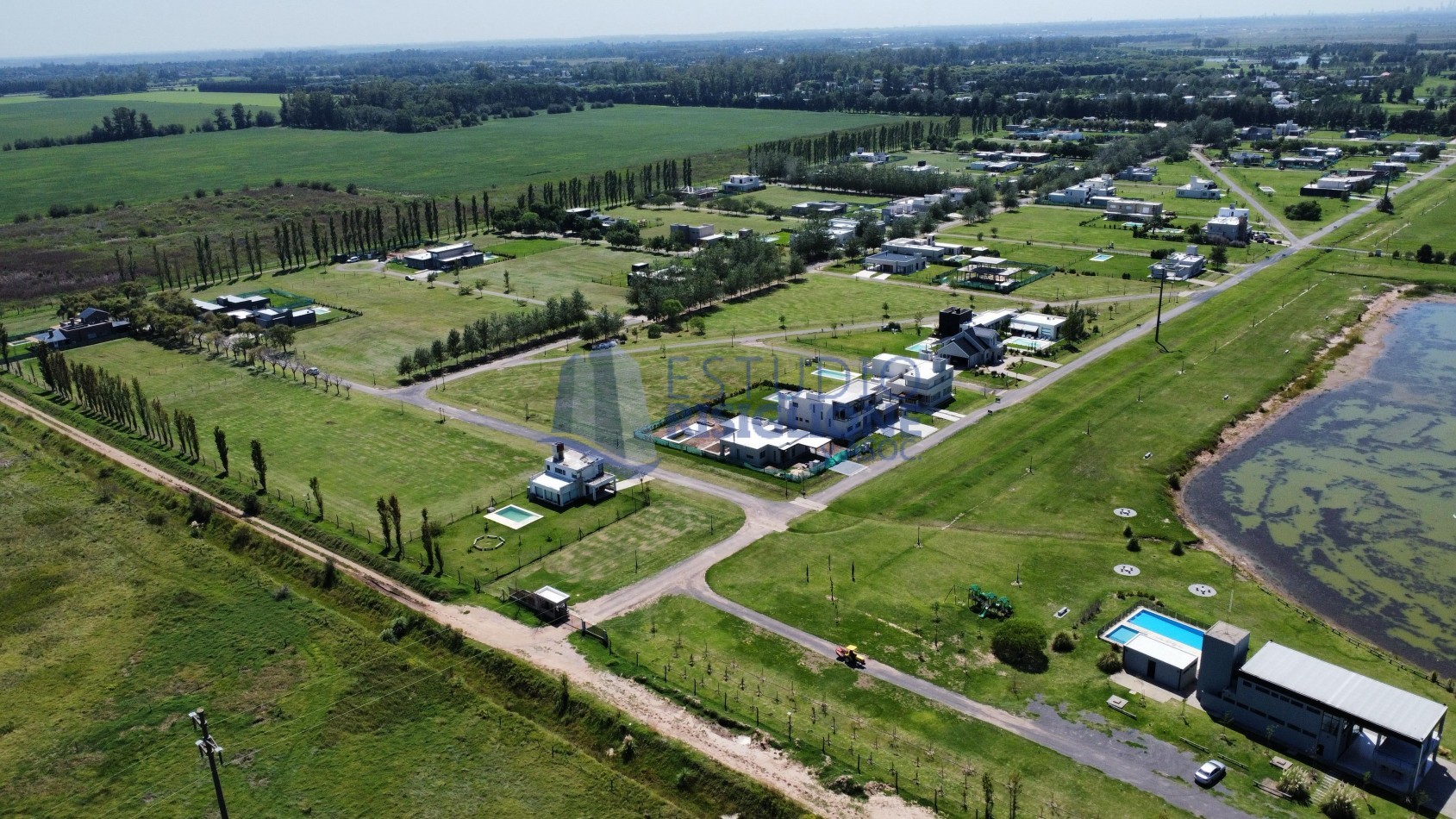 VENTA LOTES  HARAS DE FUNES 