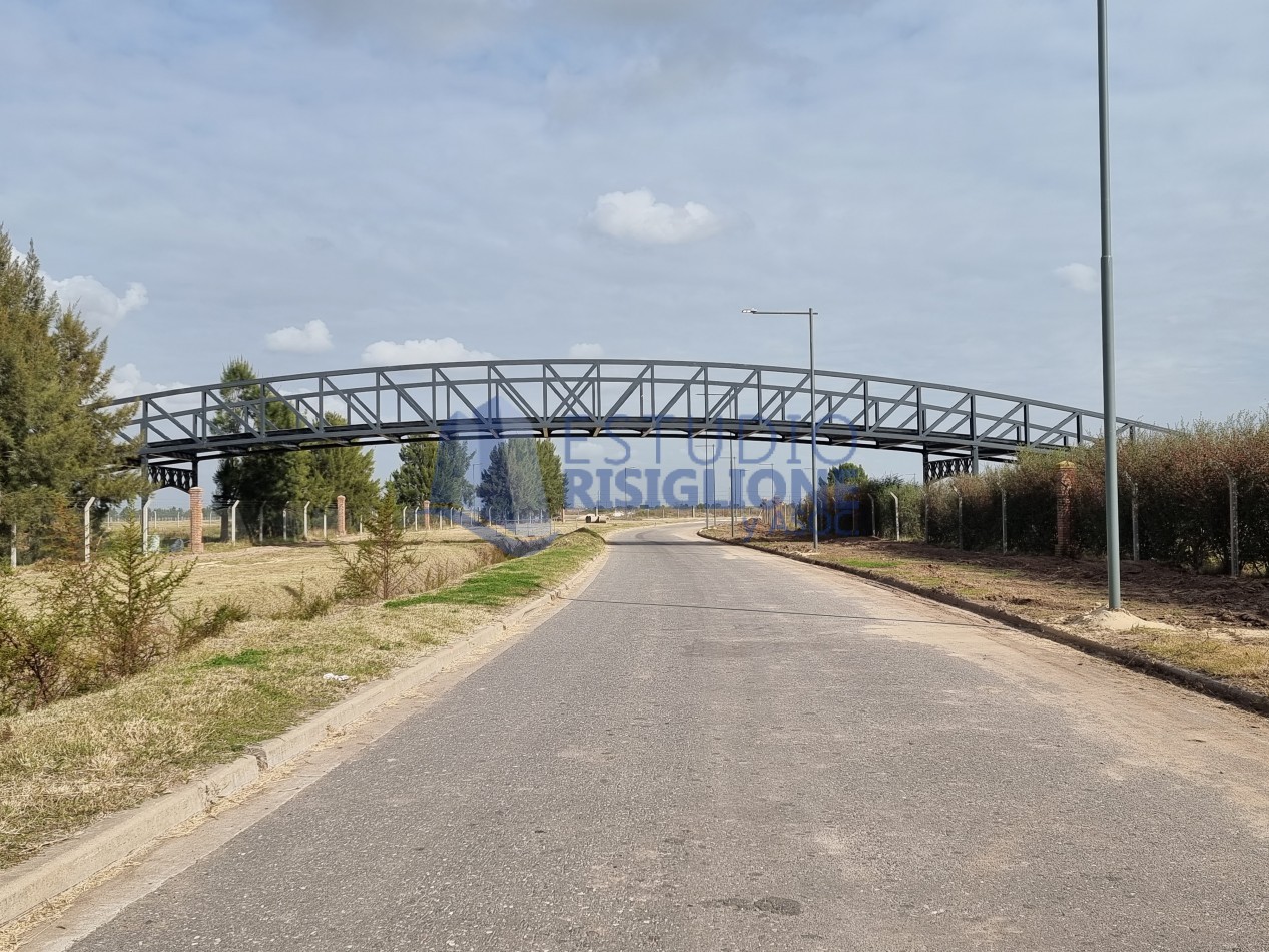 RETASADO, LOS PASOS GOLF o LOS PASOS 2 terreno 830m2 FRENTE SUR, central, NO ES PERIMETRAL, CUOTA DE OBRA PAGADA