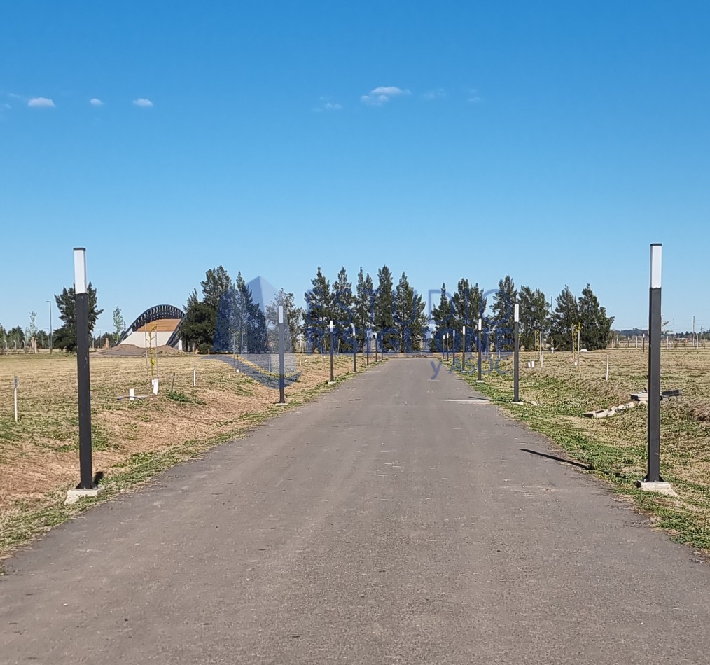 RETASADO, LOS PASOS GOLF o LOS PASOS 2 terreno 830m2 FRENTE SUR, central, NO ES PERIMETRAL, CUOTA DE OBRA PAGADA