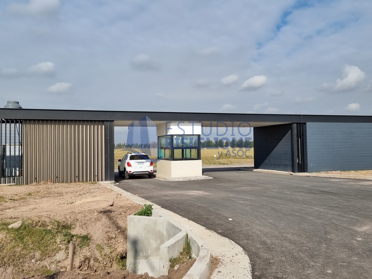 RETASADO, LOS PASOS GOLF o LOS PASOS 2 terreno 830m2 FRENTE SUR, central, NO ES PERIMETRAL, CUOTA DE OBRA PAGADA