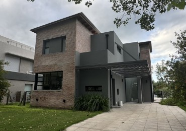 Venta casa Country barrio cerrado Los Pasos del Jockey